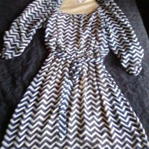 Women's vintage medium dress from speechless